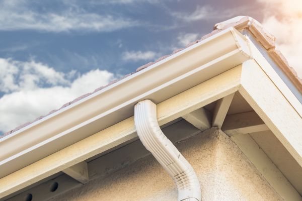 Seamless Gutter Replacement in Lenoir